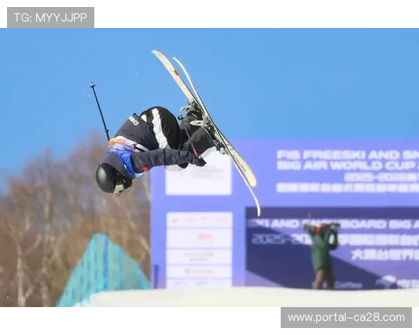 国际雪联单板及自由式滑雪大跳台世界杯北京站决赛日，中国多名选手晋级