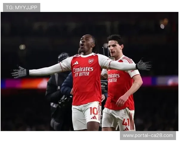 埃泽帽子戏法引领阿森纳北伦敦德比胜利